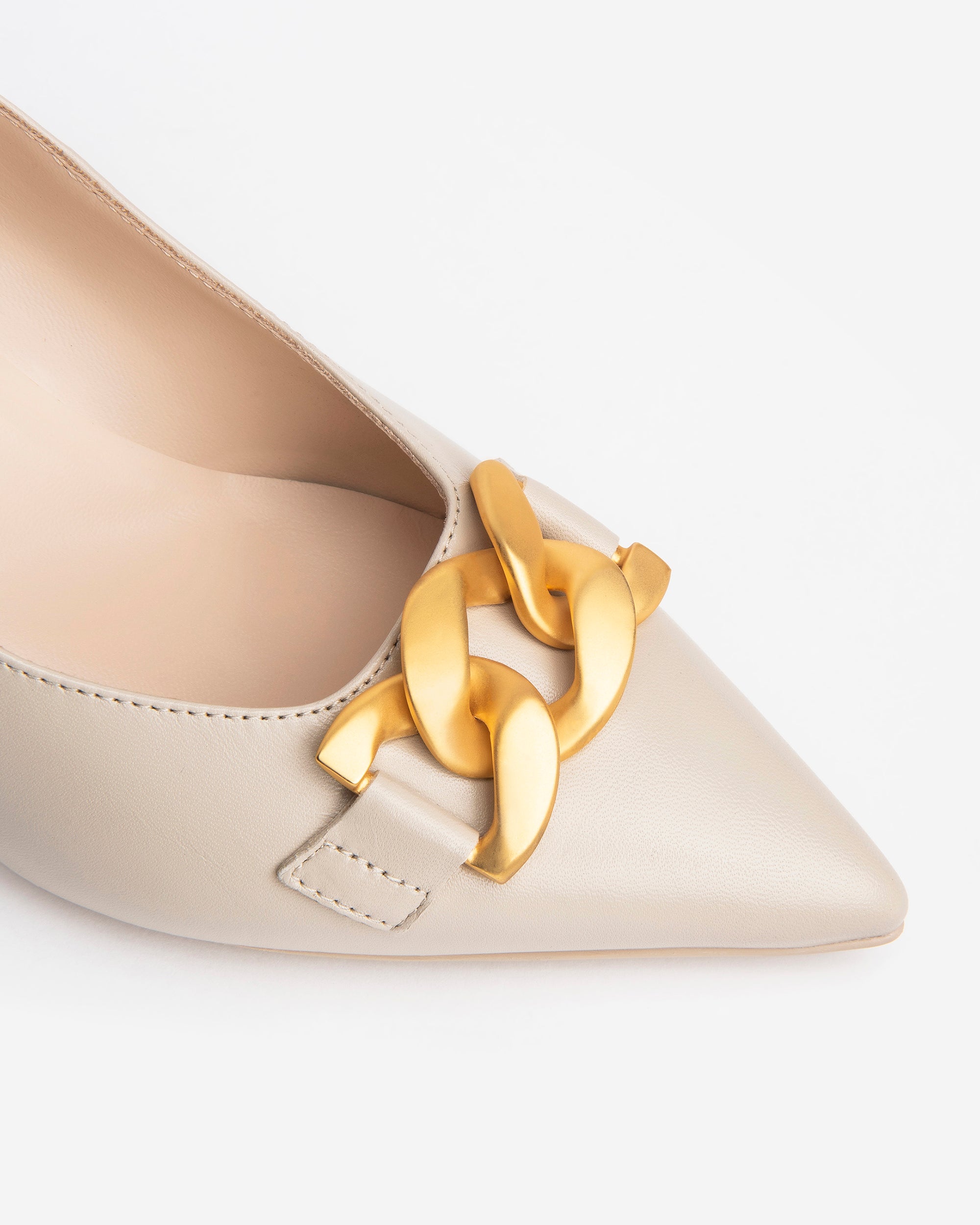  Damen-Pumps aus Leder