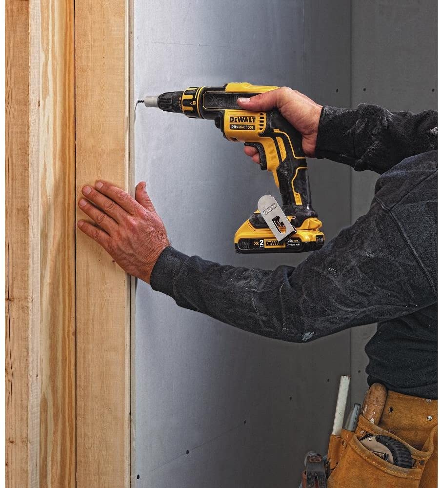 Kit de parafusadeira de impacto e drywall DEWALT 20V MAX XR, 2,0A (DCK267D2)
