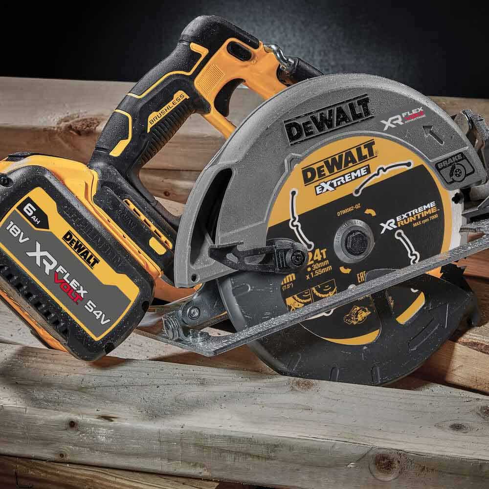 DEWALT 18V Brushless XR FLEXVOLT Advantage 6,0Ah Kreissägen-Set DCS573T1-XE