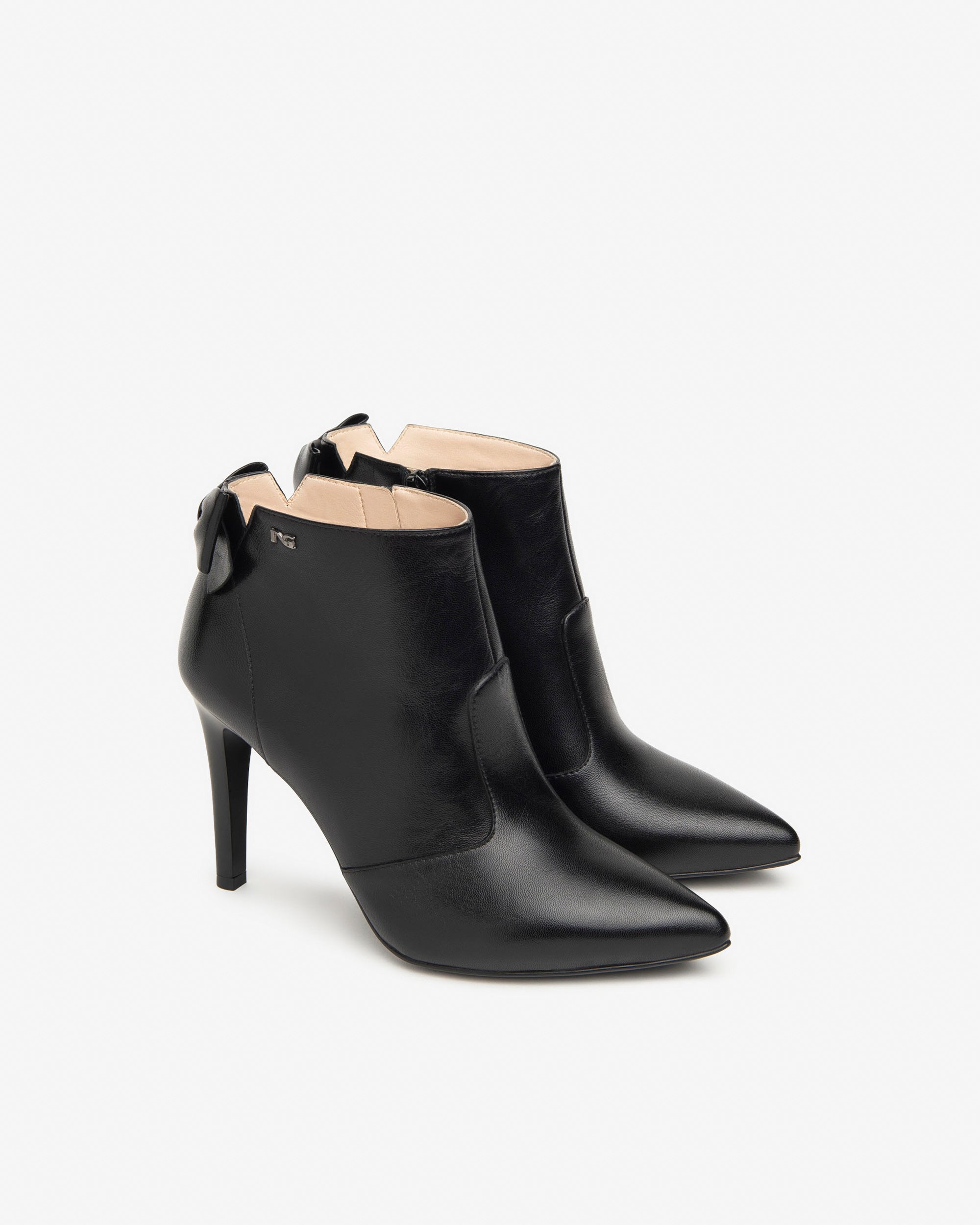  Damen-Ankle-Boots aus Leder