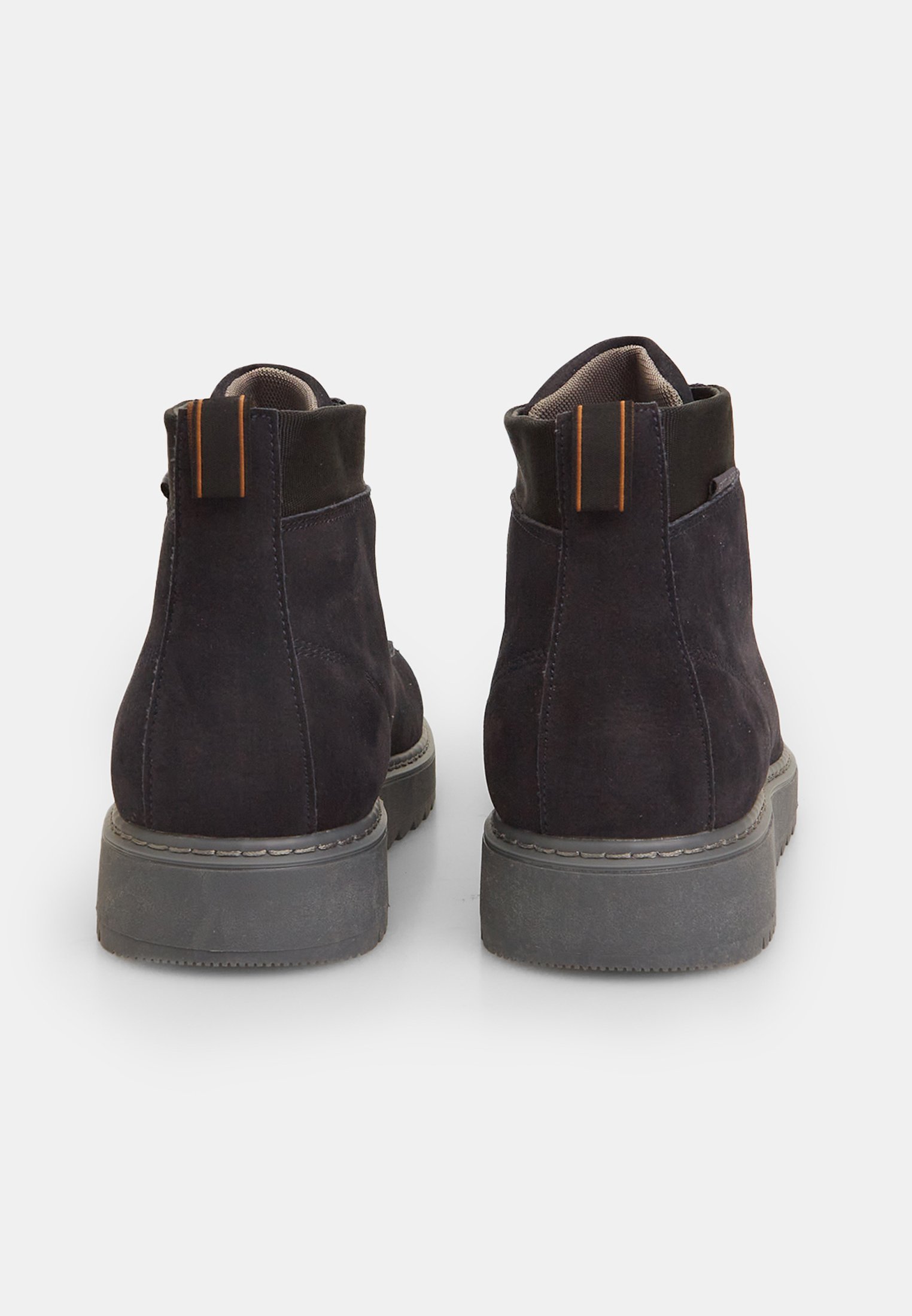Baskets montantes Bata - noires