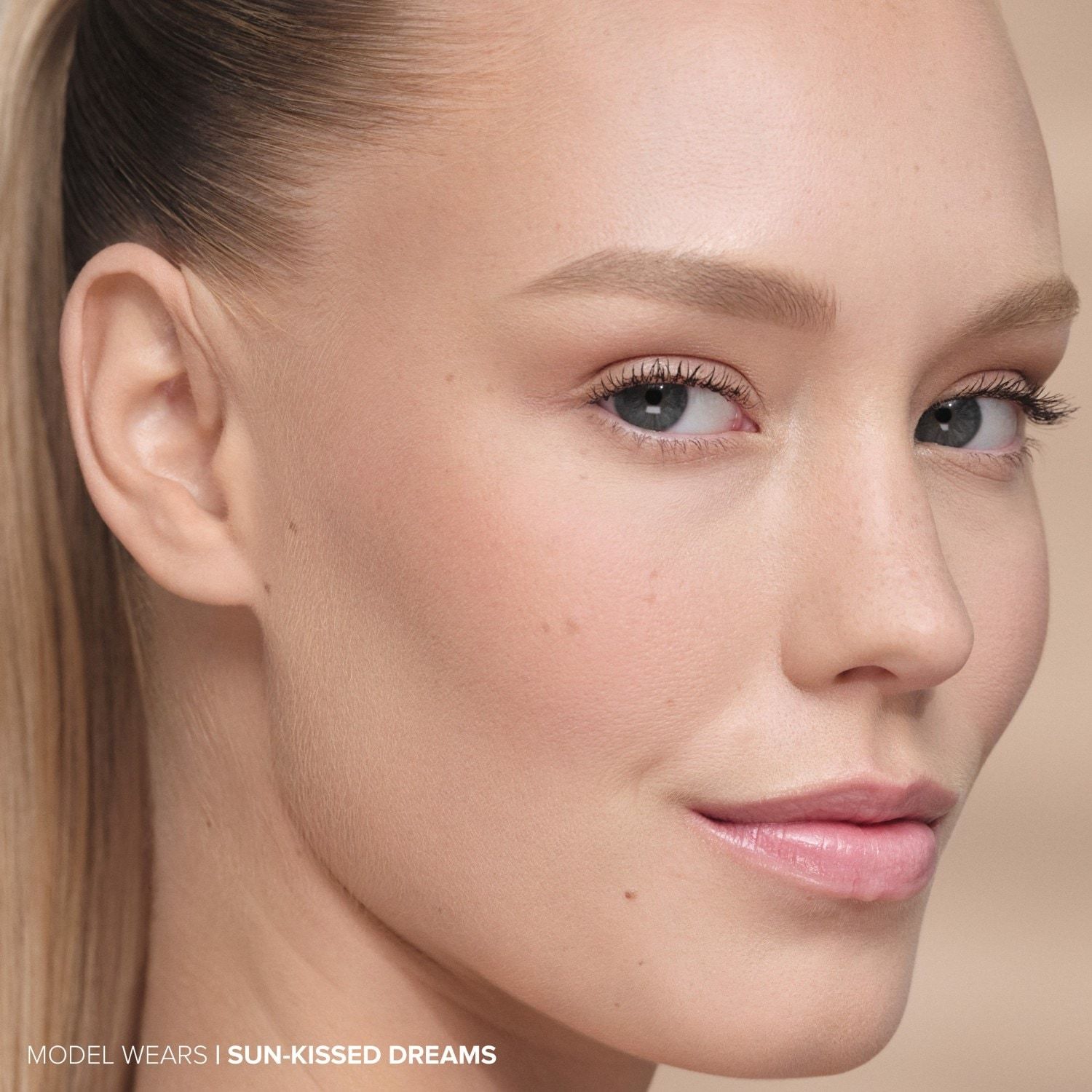 Anastasia Beverly Hills Bronzer Smooth Blur bronzer - 10 g