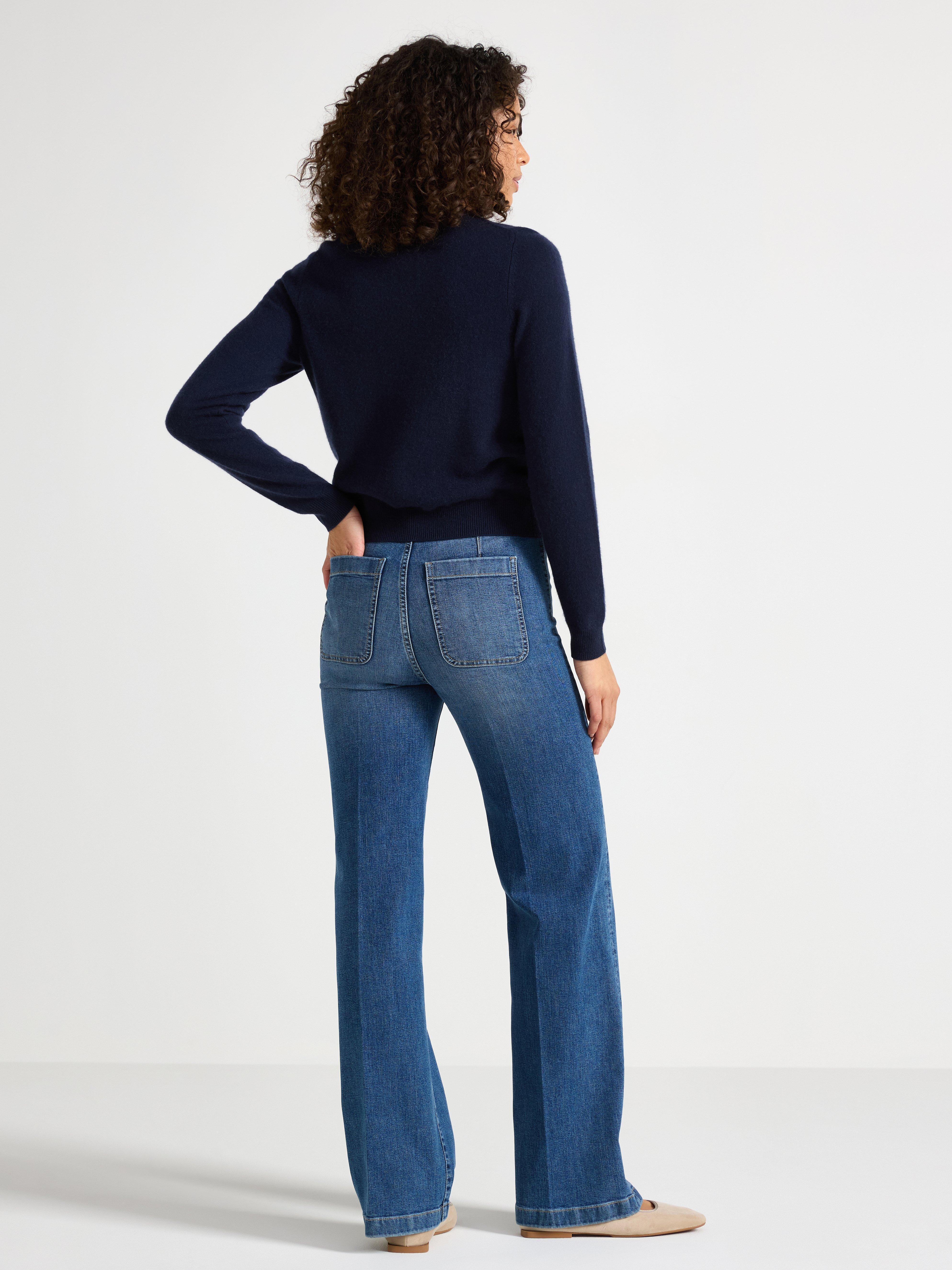 Calça jeans WIDE stretch com pernas largas em denim.