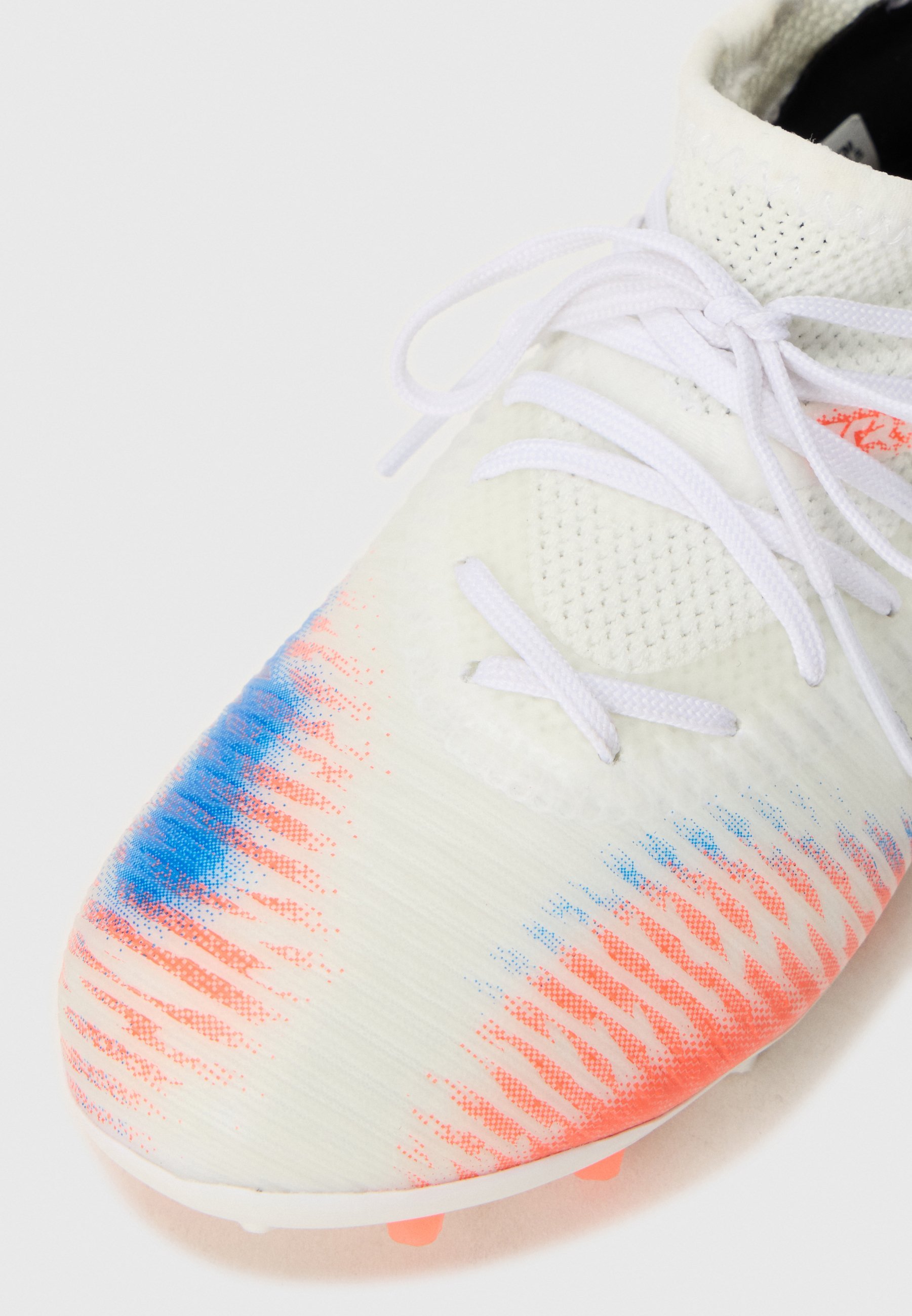 Chuteiras Puma FUTURE 8 UNISSEX - Futebol de salão - branco/preto/vermelho fluorescente
