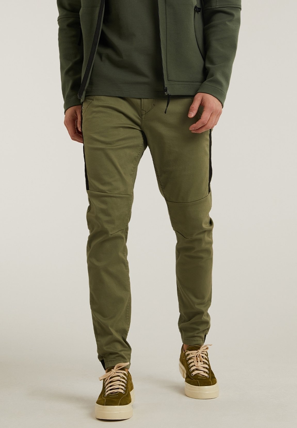 CHASIN' kelnės - žalios