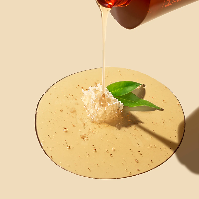 DAENG GI MEO RI Honey Therapy Professional Plus Shampoo uudistava shampoo heikoille ja vaurioituneille hiuksille