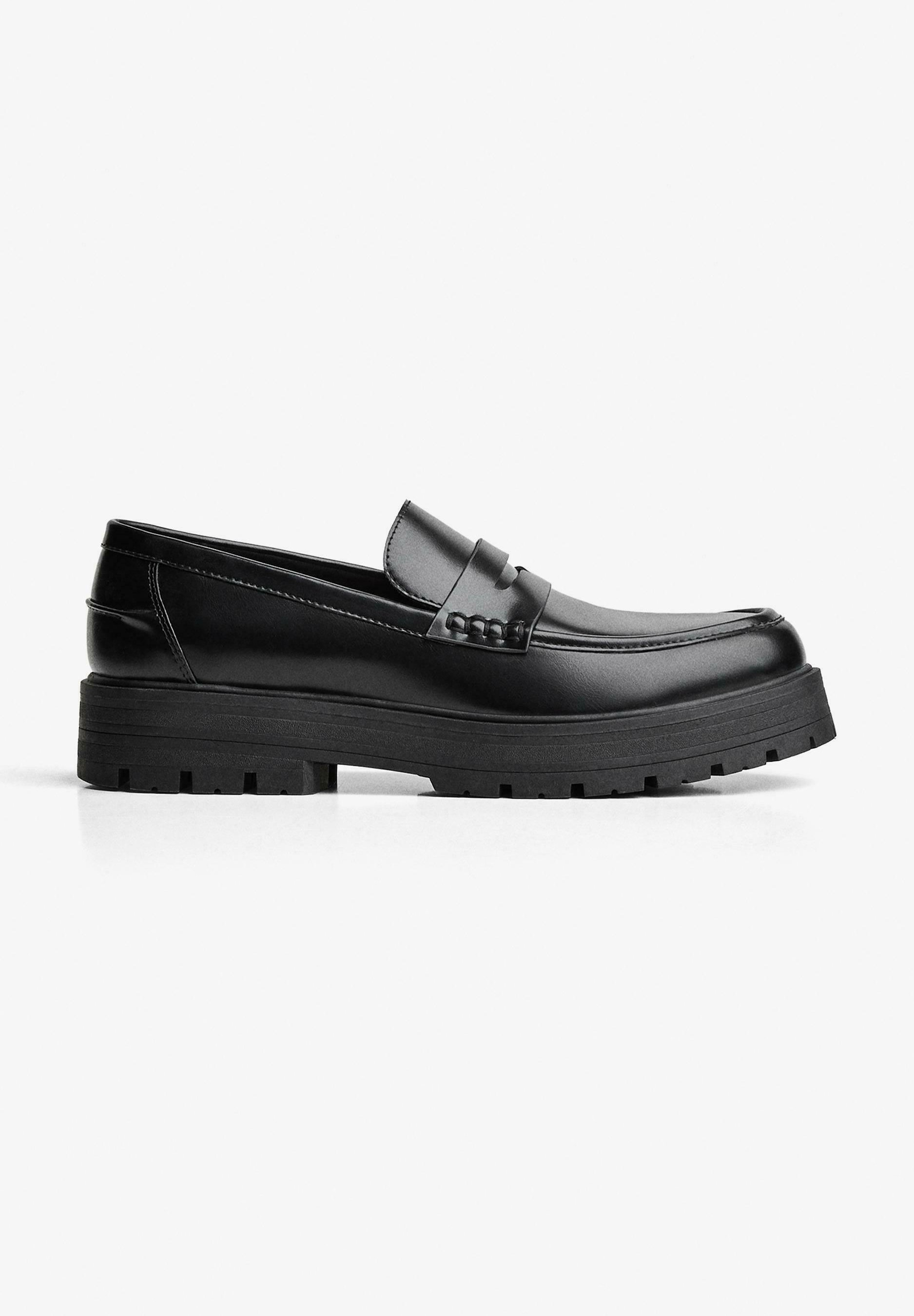 Bershka CHUNKY - LOAFERS - Pene slip-ons - svart