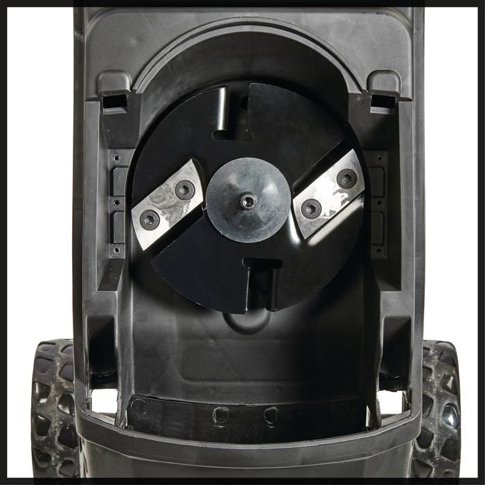 Trituradora de jardín Einhell GC-KS 2540 con cuchillas (2500 W, 3800 rpm). Incluye bolsa recolectora de 55 L.