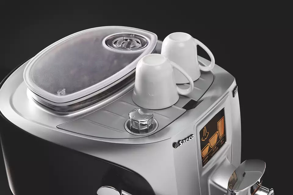 SUPERAUTOMATISCHE ESPRESSO-MACHINE