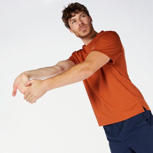 Nike Miler