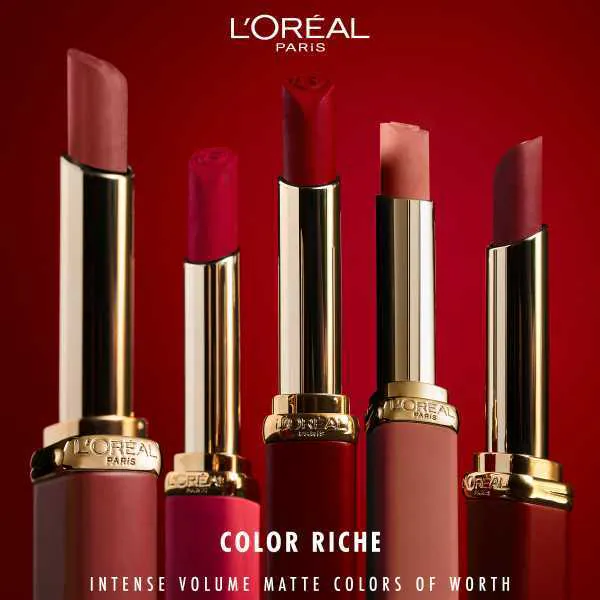 L'Oréal Paris Color Riche Volume Matte Lipstick, 200 Orange Stand Up