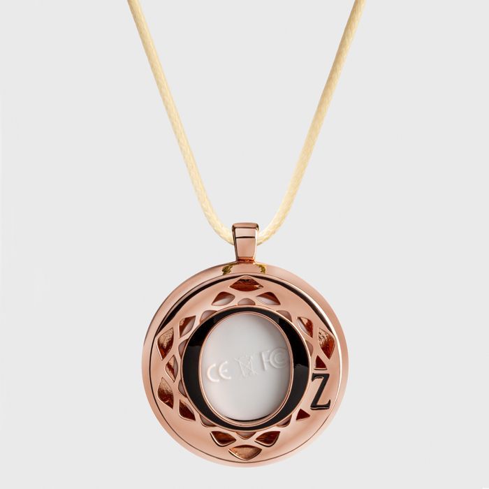 Bouton d'alerte + pendentif : Protection discrète – App gratuite, sans abo
