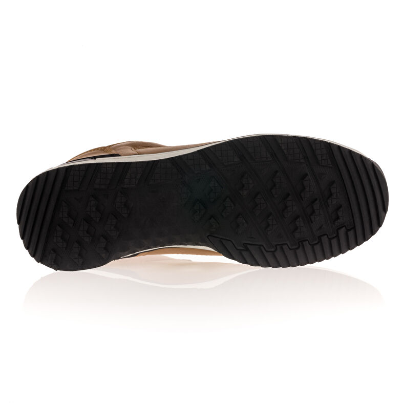 Zapatillas deportivas para hombre color marrón