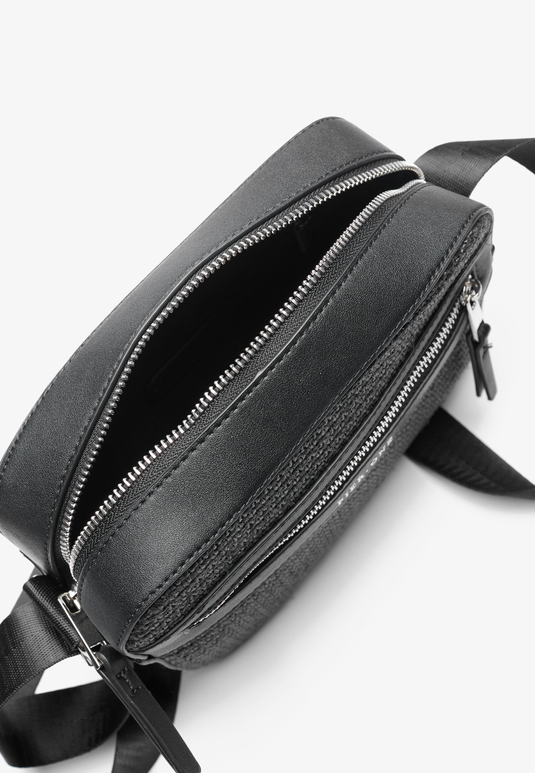 Pier One UNISEX - Crossbodytas - zwart