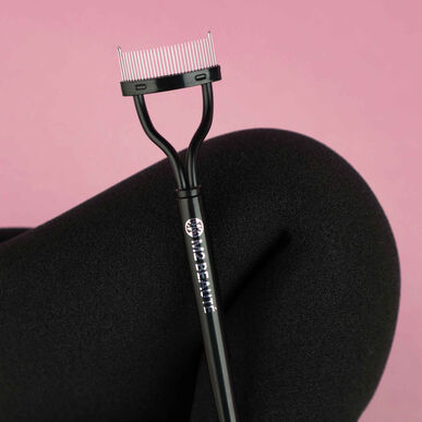 M2 Beauté Vysoce přesný hřeben na řasy 1 kus 1 kus