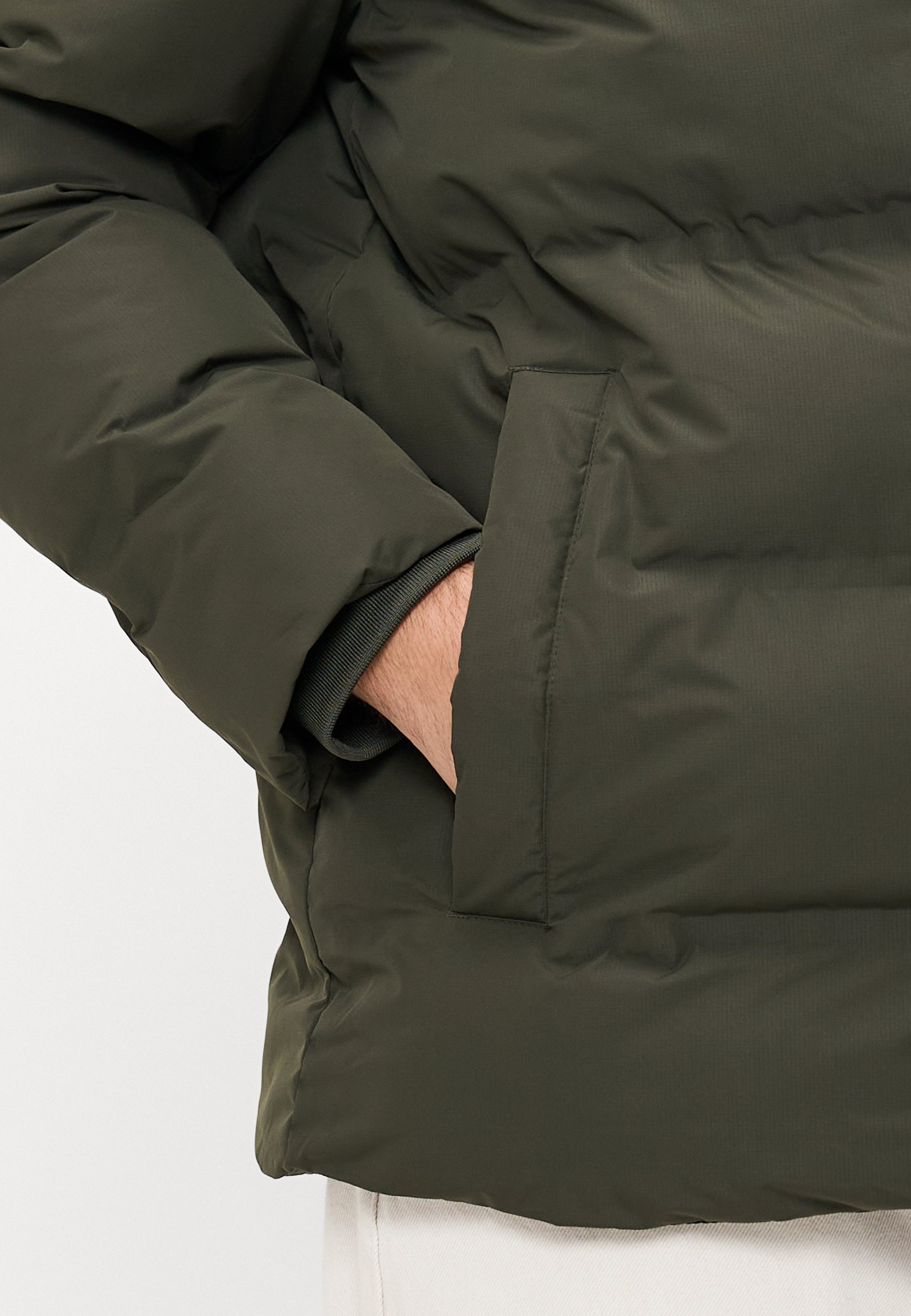 Jack & Jones JJESOHO PUFFER HOOD - Winterjas - hars