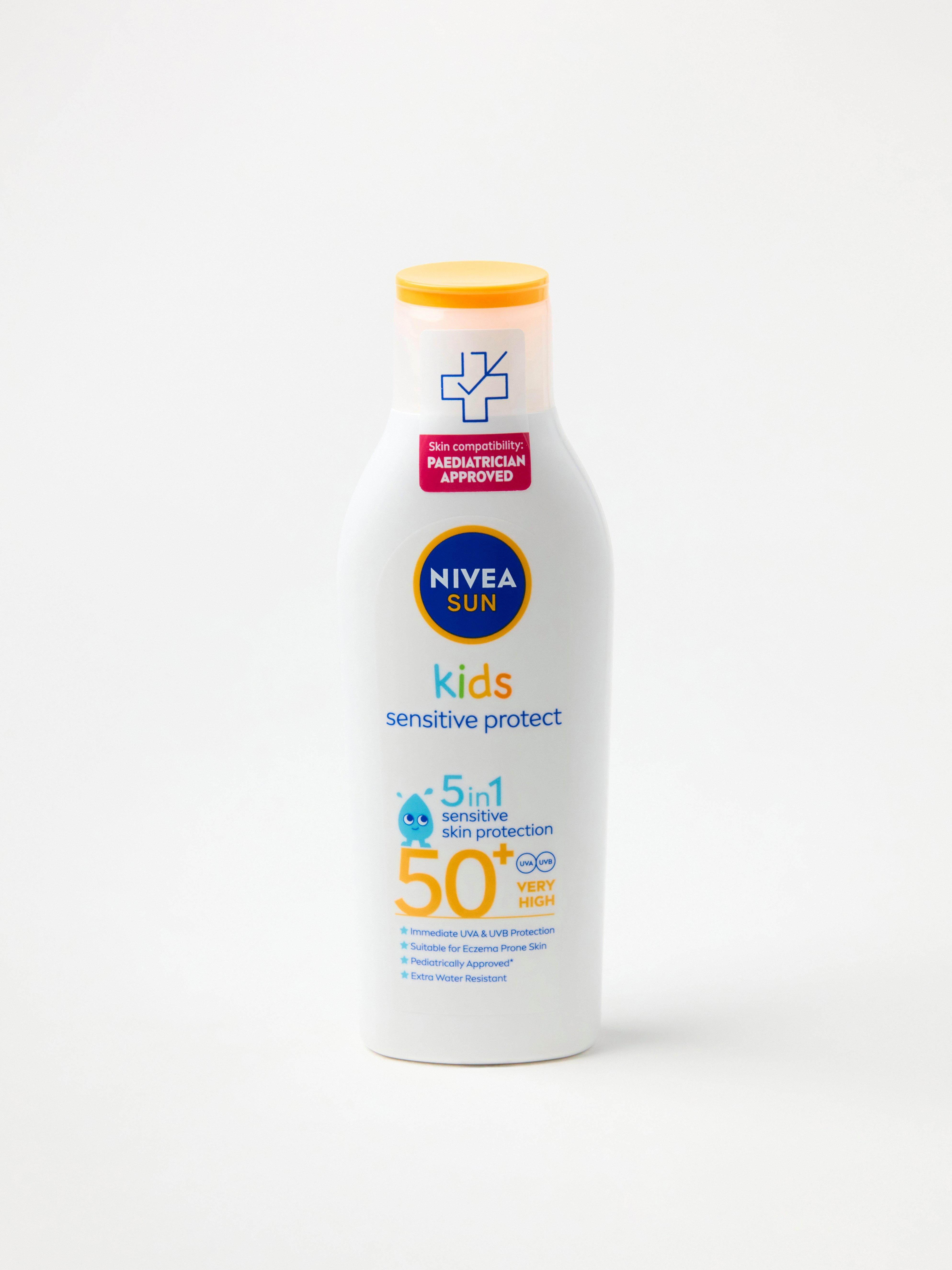 NIVEA Protect & Sensitive Kids Lotion SPF50 Uten farge