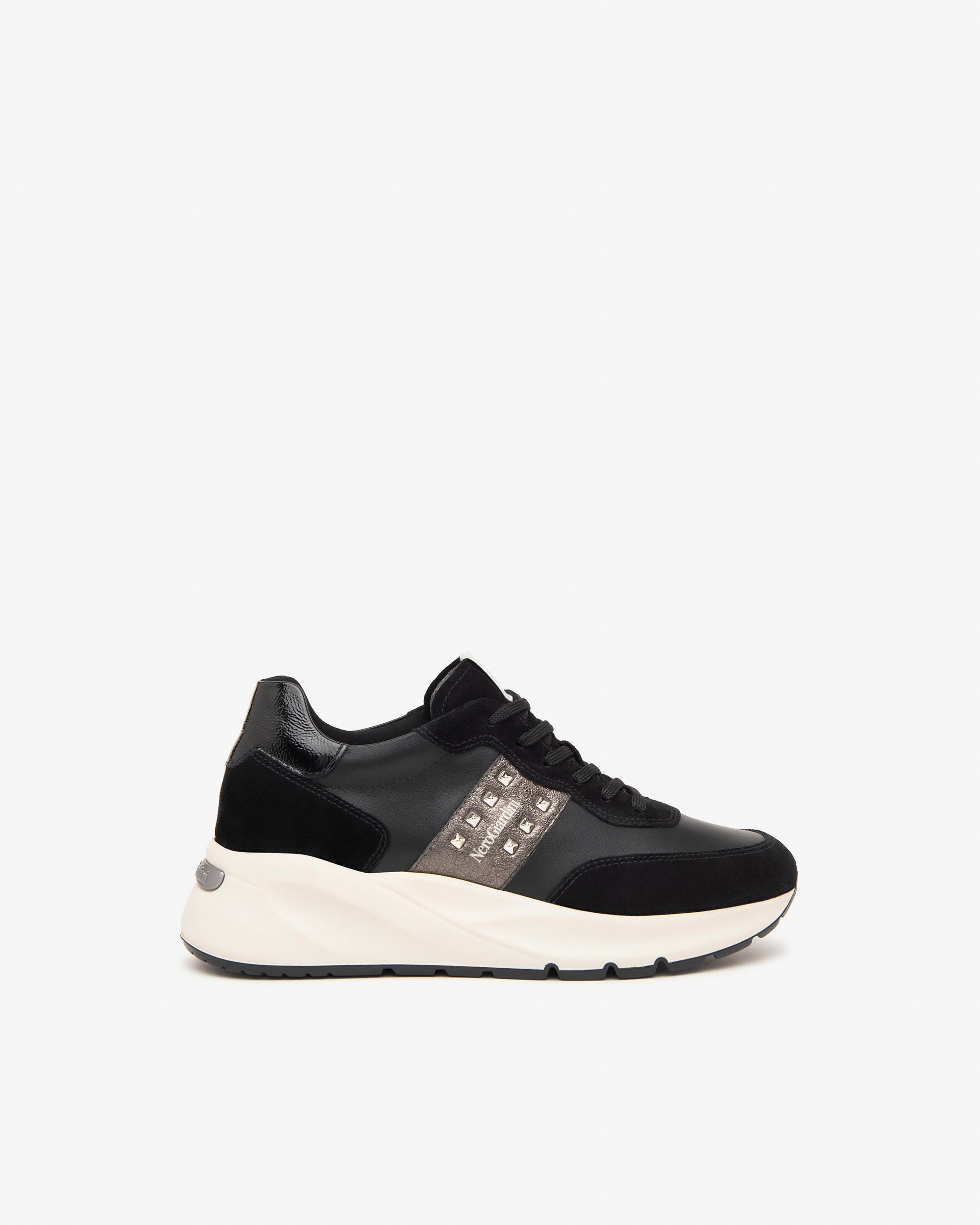  Damen-Sneaker aus Wildleder, Leder und Funktionsmaterialien
