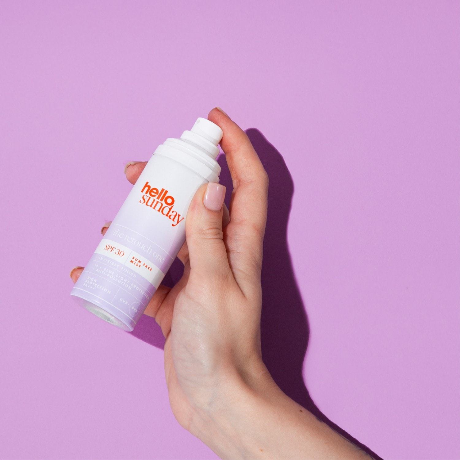 Hello Sunday sprej za sunčanje The Retouch One – sprej za lice SPF 30 – 75 ml