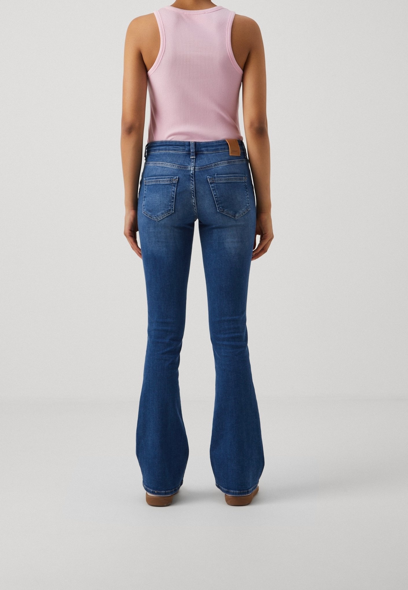 SOLO Jeans a zampa - denim blu