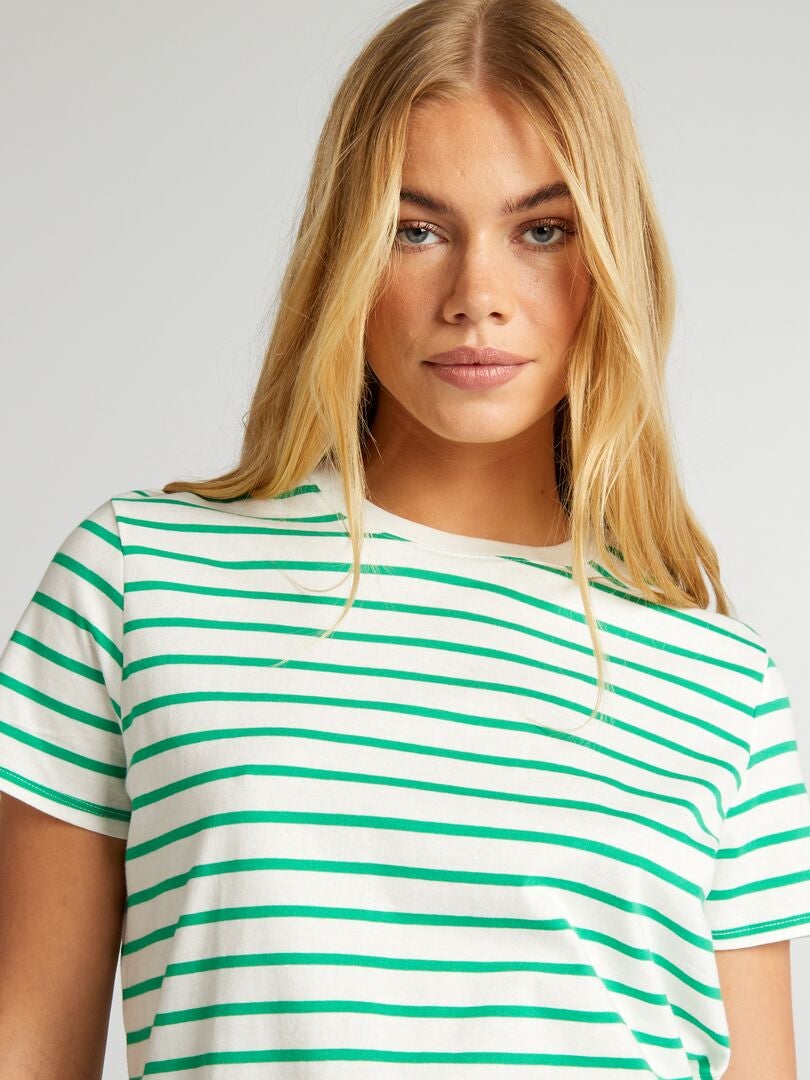Camiseta 'Corações' - VERDE