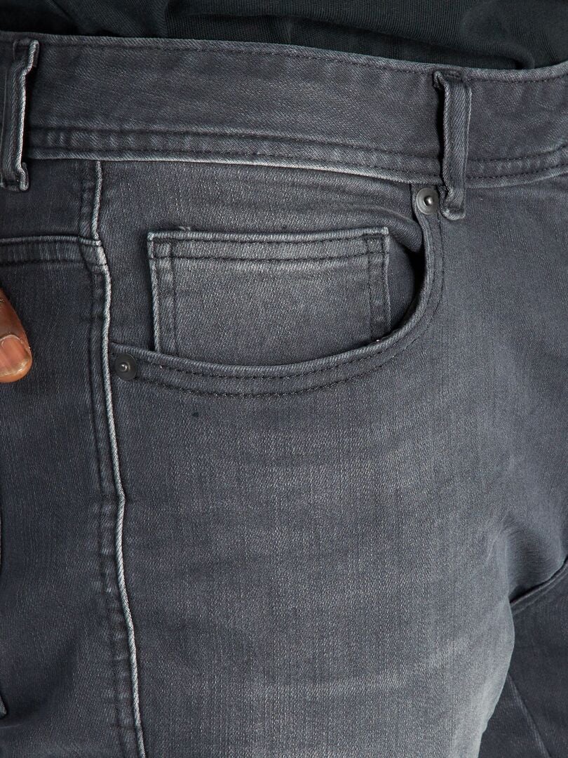 Calça jeans skinny estilo motociclista - PRETA