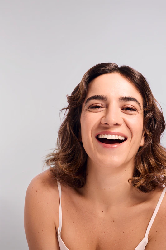 Shampoo ACM Novophane para cabelos e couro cabeludo oleosos.