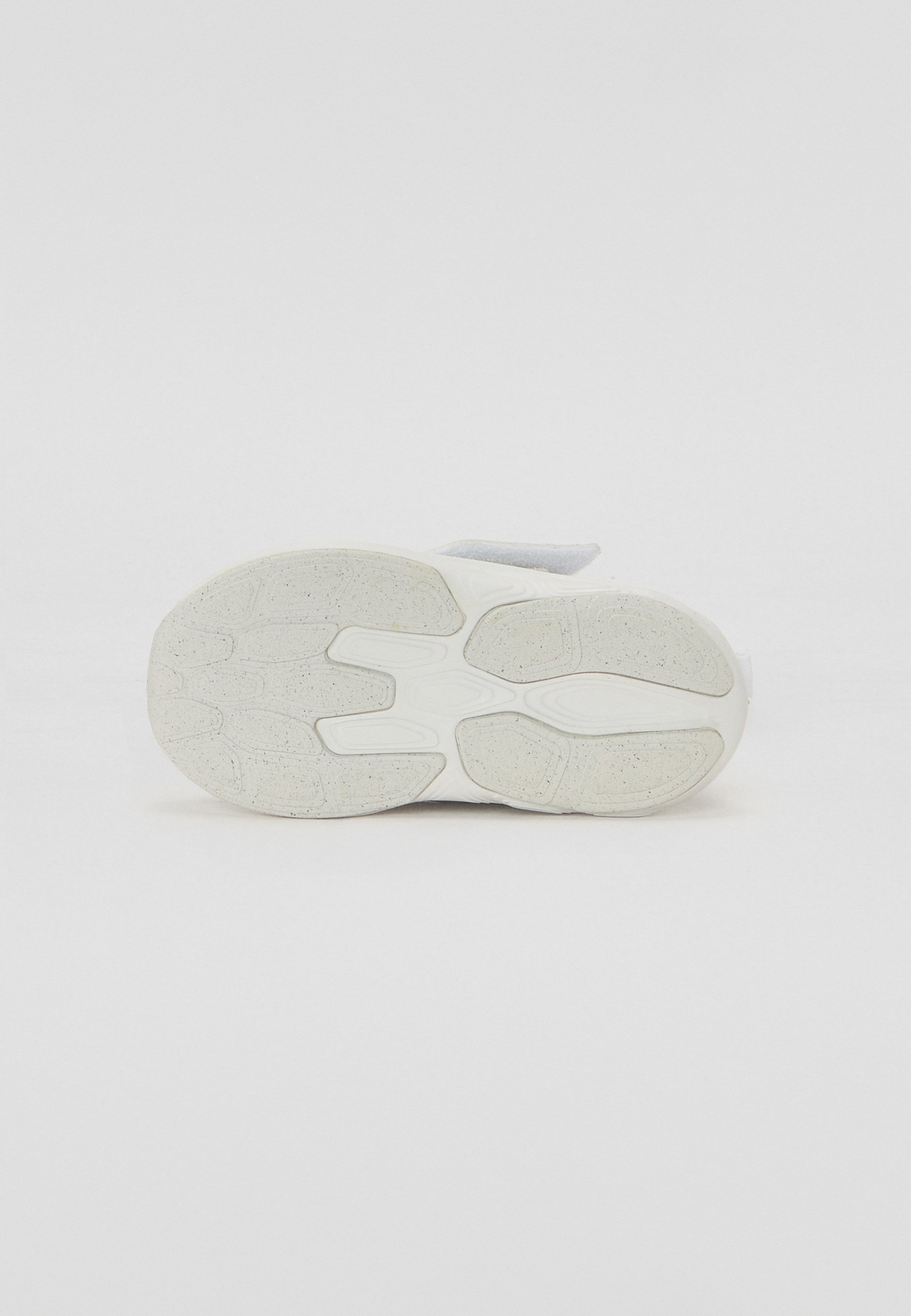 New Balance FRESH FOAM 625 UNISEX - Straßenlaufschuhe - weiß