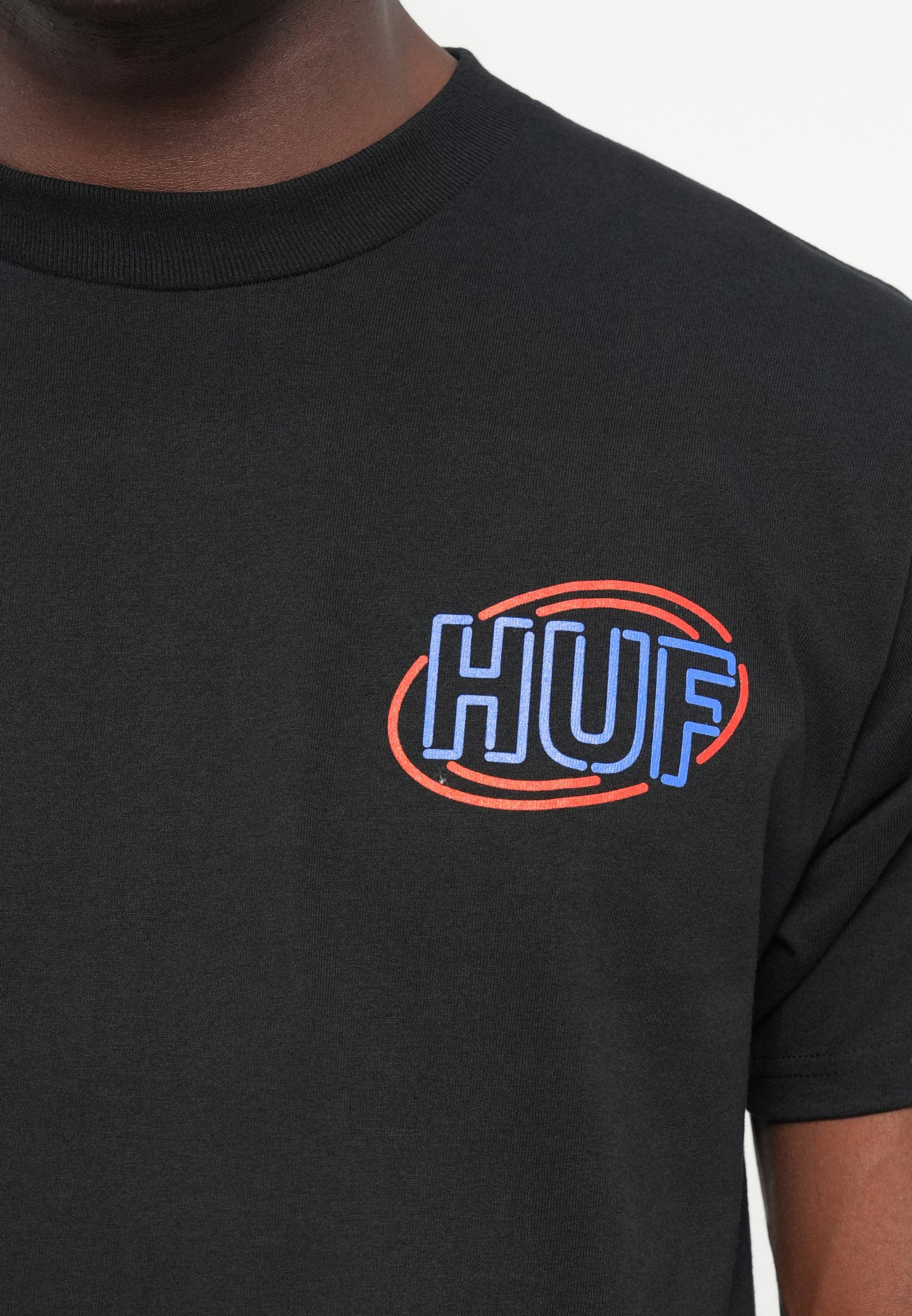 Magliette HUF