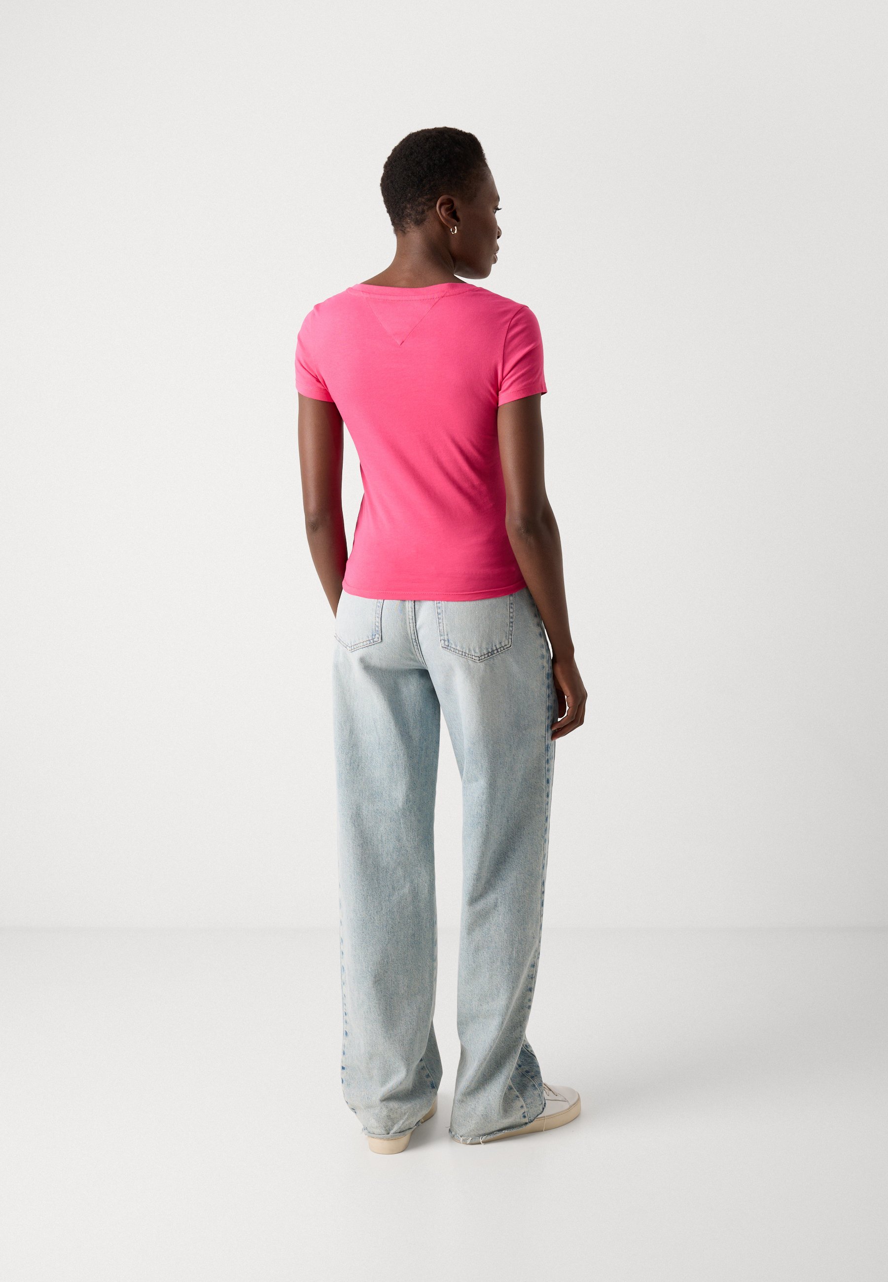 Tommy Jeans V-hals T-shirt 2-pack - Basic T-shirt - ecru / juweelroze