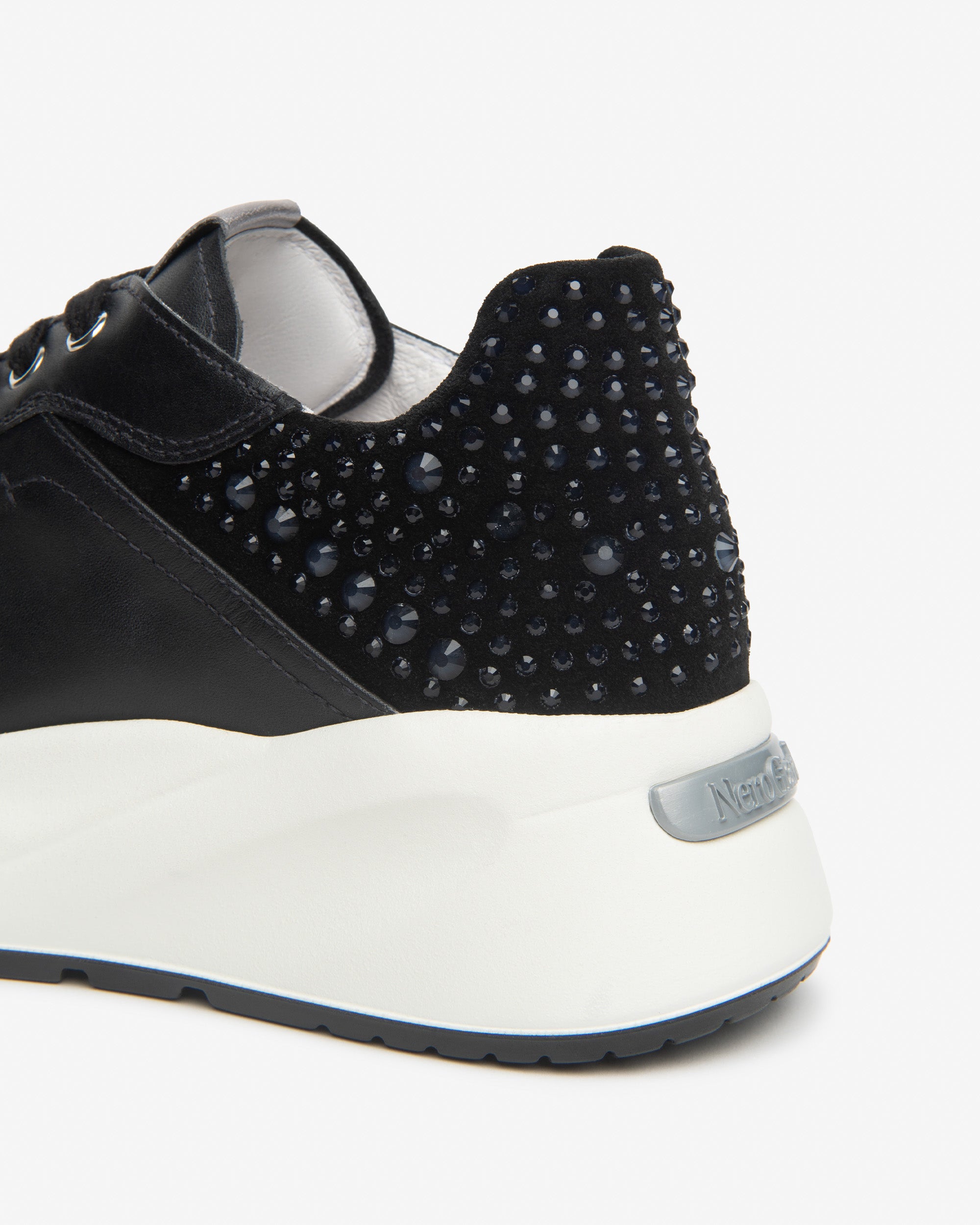 Baskets en cuir et daim pour femmes