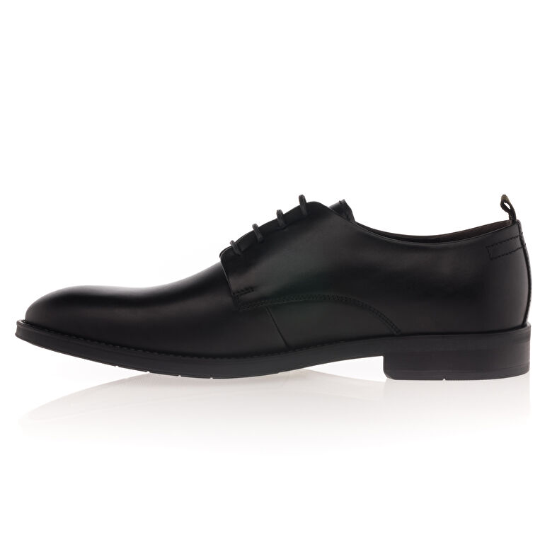 Zwarte nette herenschoenen
