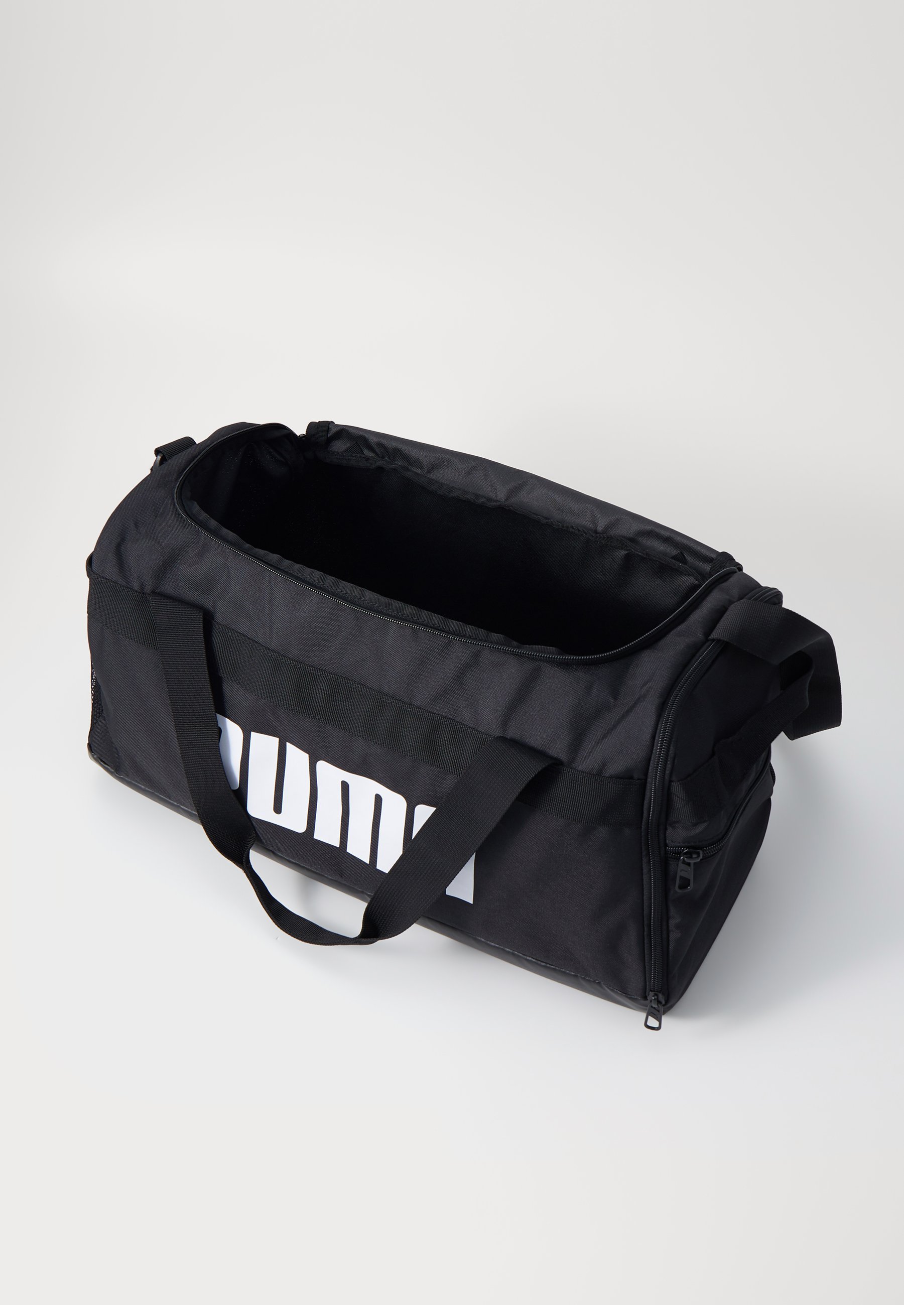 Puma CHALLENGER SMALL SPORTS BAG UNISEX - Sportinis krepšys - juodas