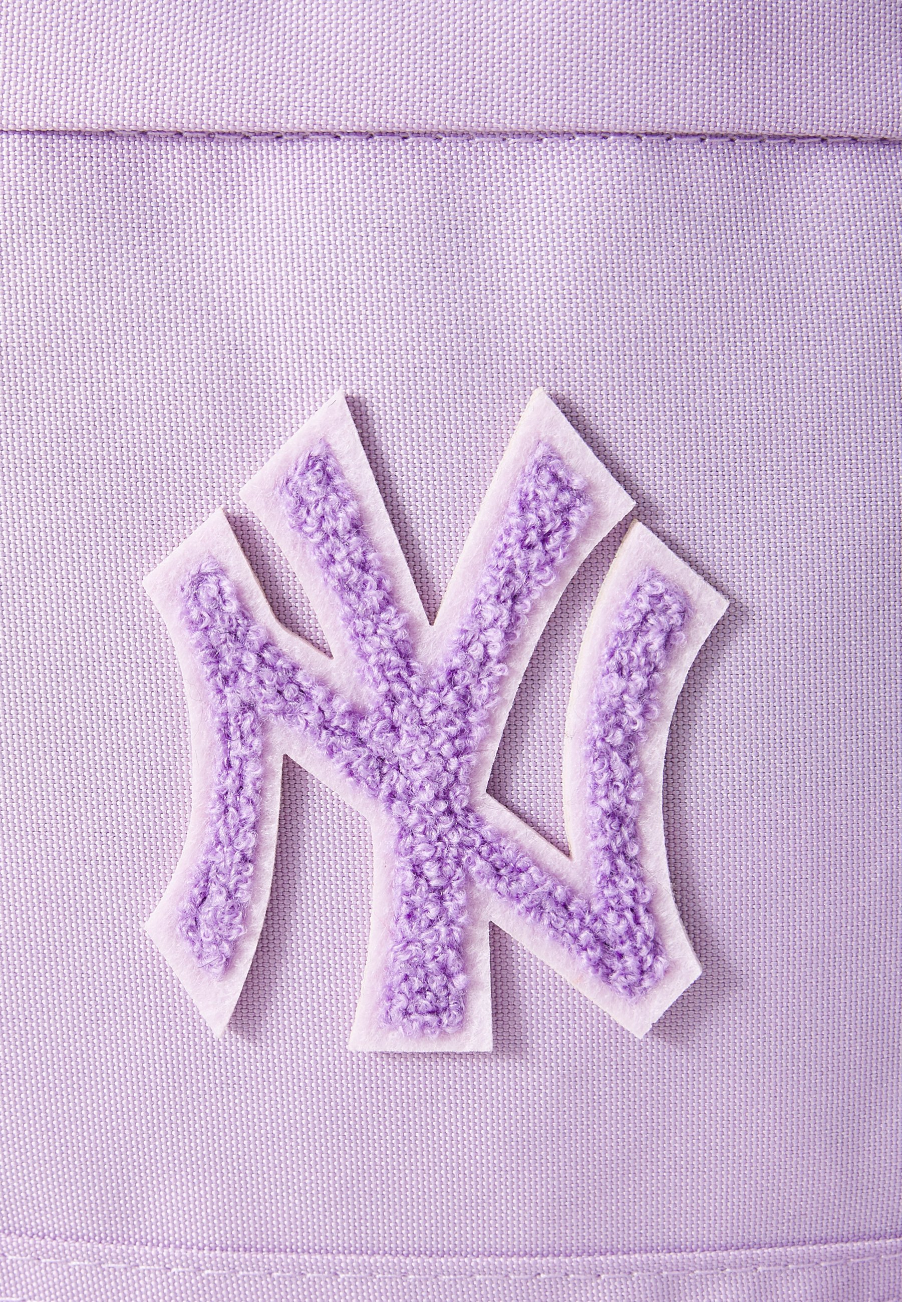 New Era MLB NEW YORK YANKEES APPLIQUE DELAWARE TAS - Rugzak - lila