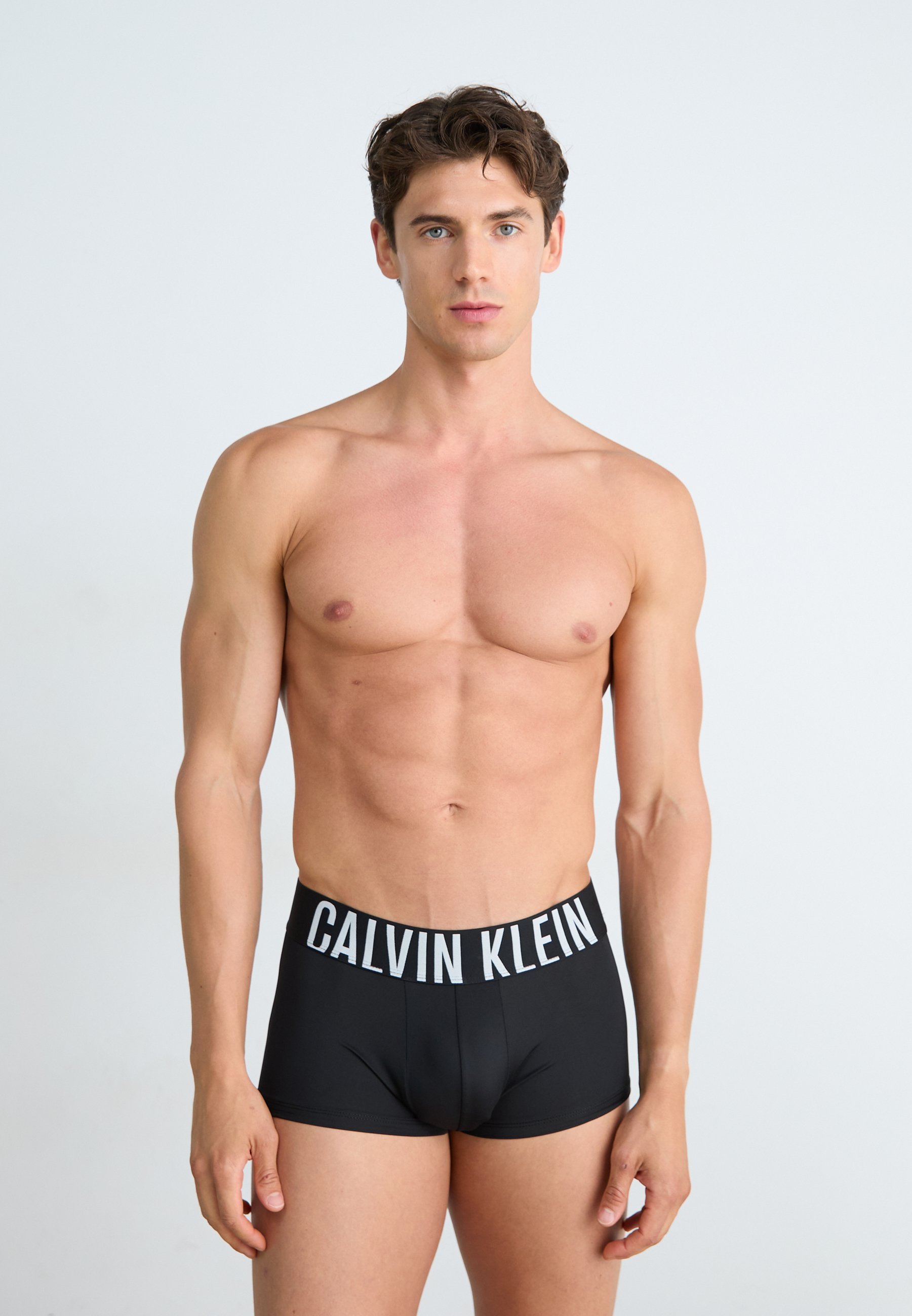 Calvin Klein Underwear LOW RISE TRUNK INTENSE POWER 3 PACK - Pánské kalhotky - black