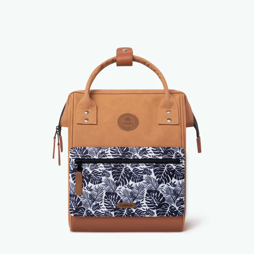 Cabaia Adventurer Kleiner Rucksack Moskau Braun
