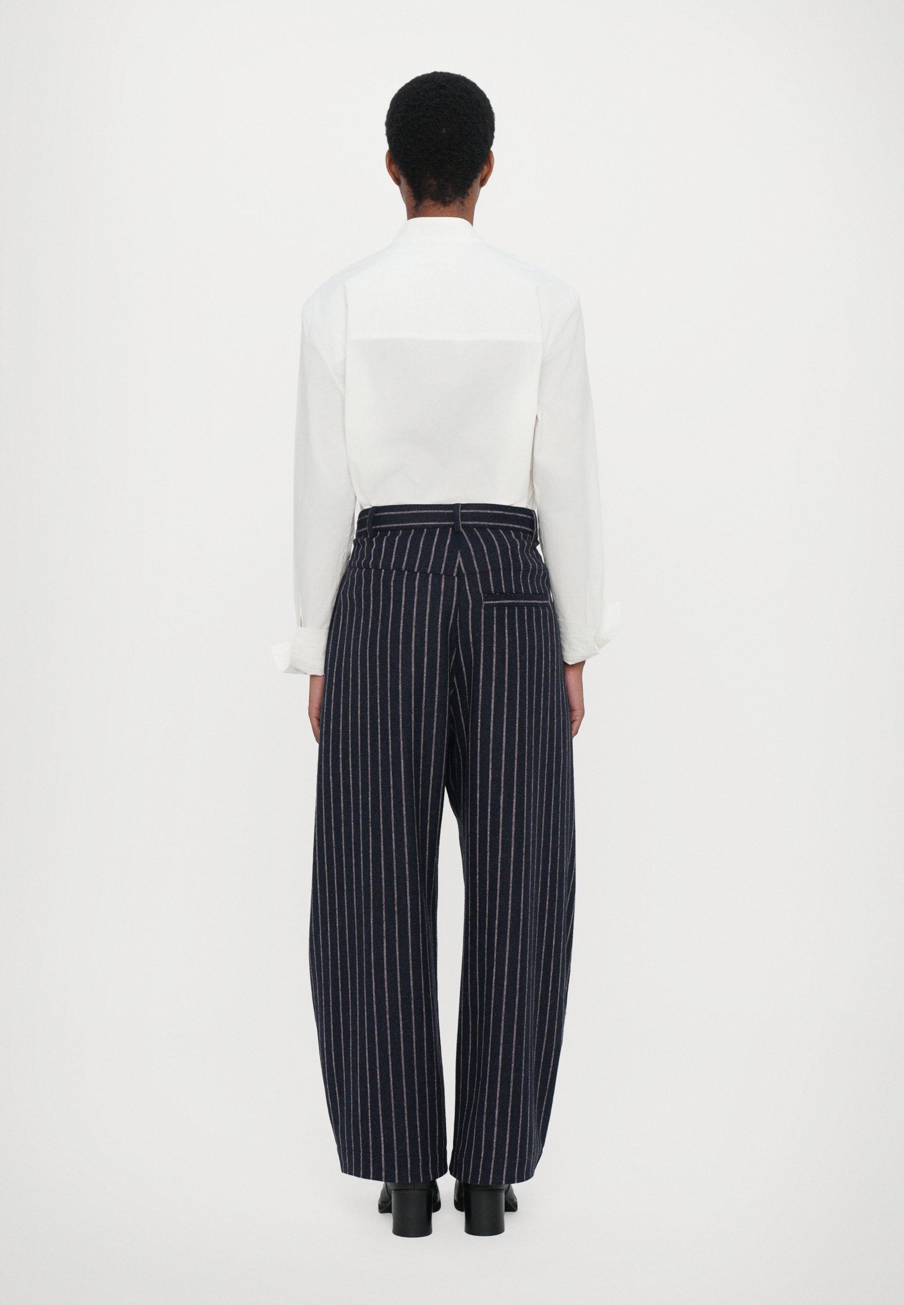 Henrik Vibskov SHADY SUITING PANTS - Broek - donkerblauw