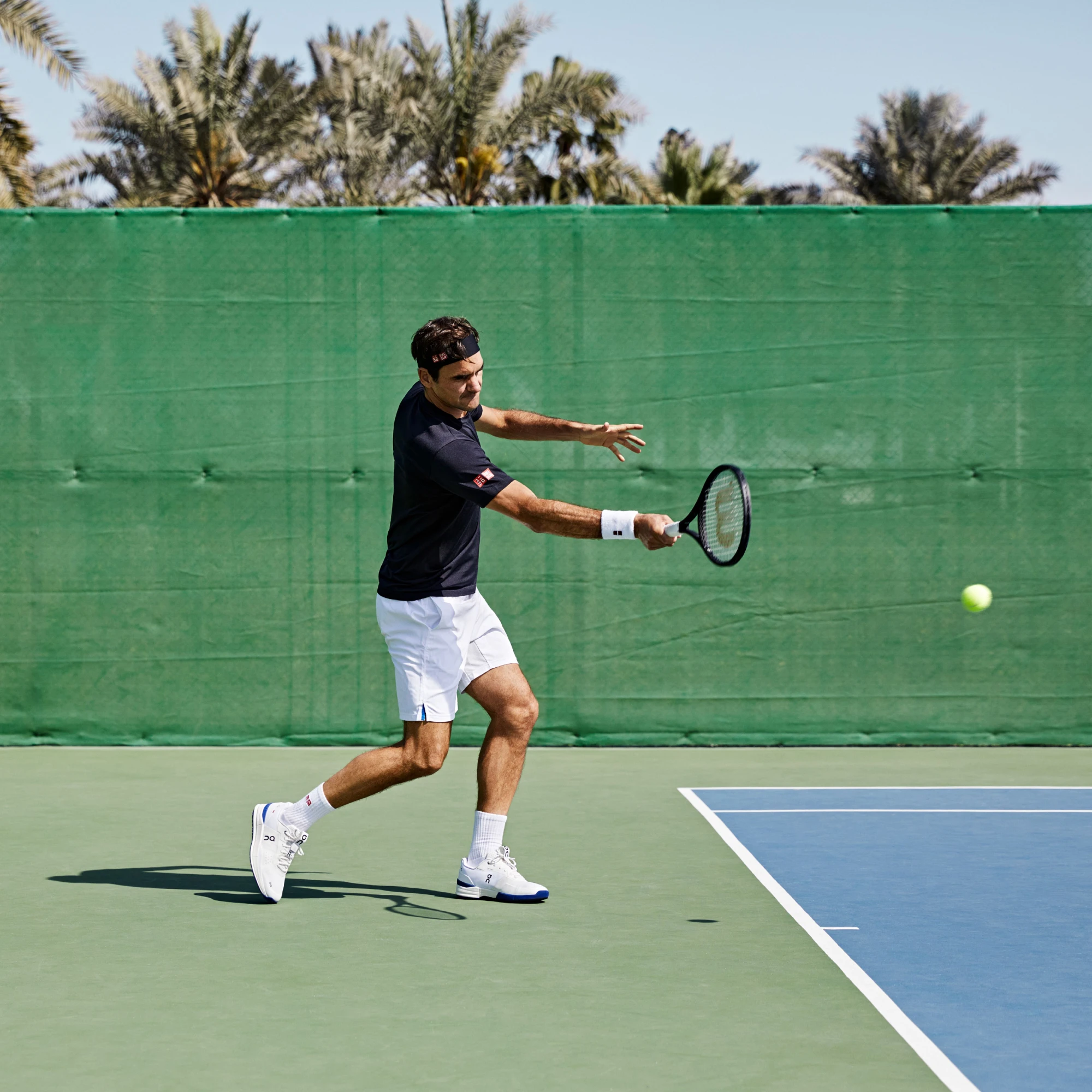 On THE ROGER Pro Czarny | Piaskowy