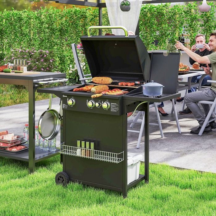 Gas barbecue - Outsunny - 3+1 burners - 9.5 kW power - with 2 cooking grates, side shelves, 2 wheels - steel - black