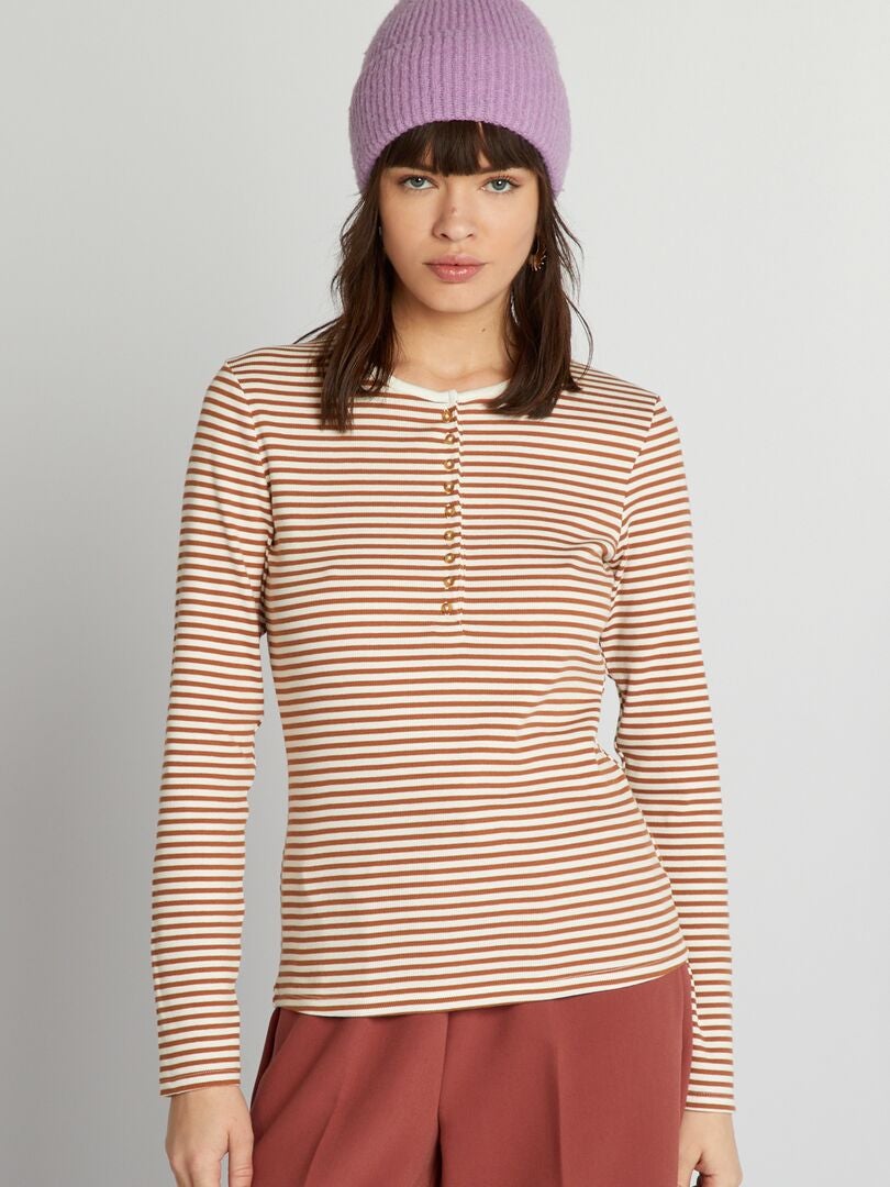 Camiseta listrada com gola abotoada - BRANCA