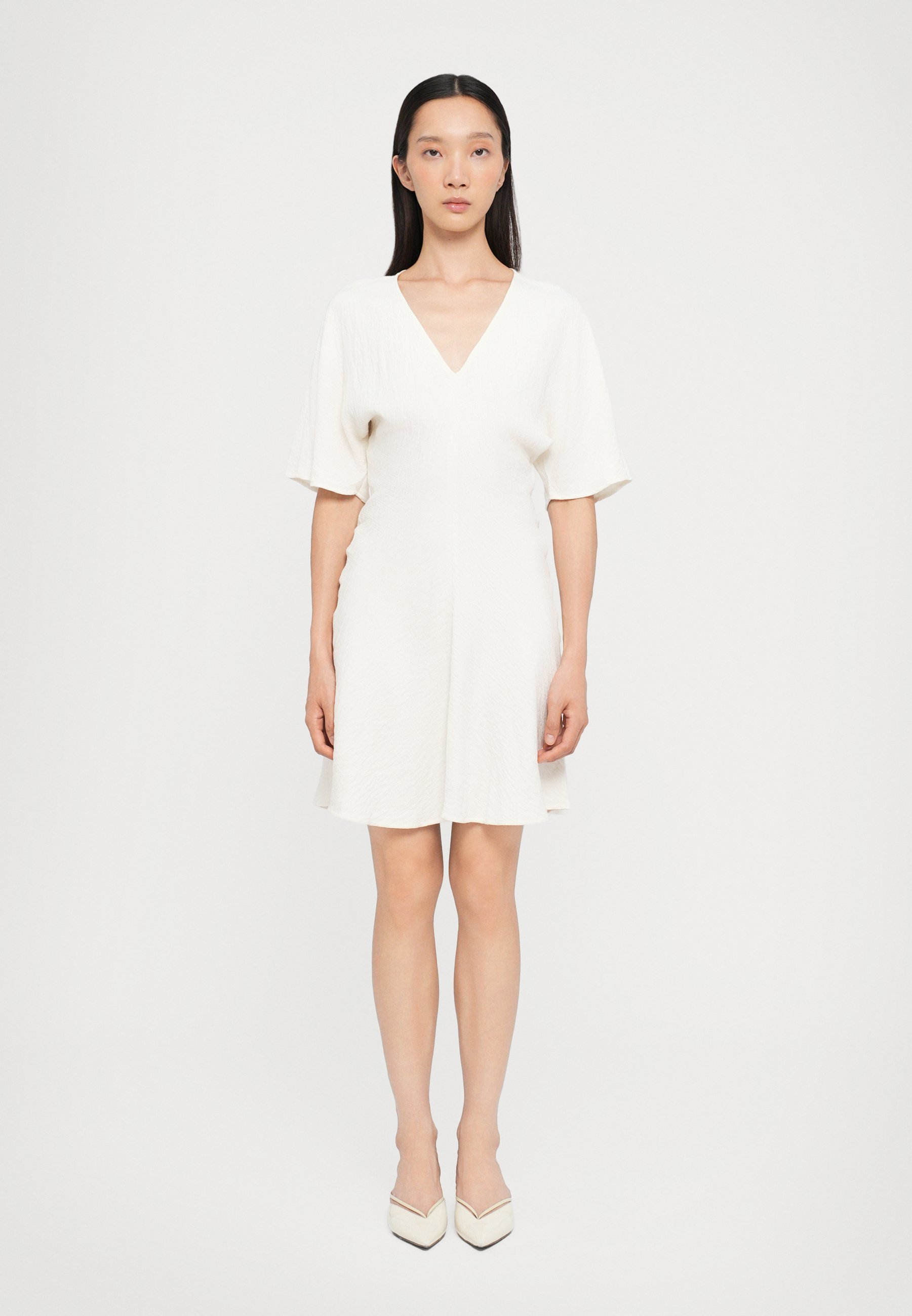 Vestido curto de verão Holzweiler - Vestido para o dia a dia - branco-creme