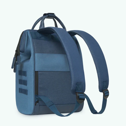 Cabaia Sac à dos Adventurer Medium San Giljan bleu marine