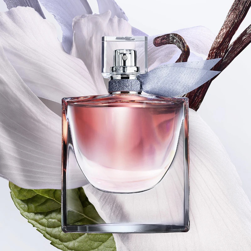 Lancôme La vie est belle Eau de Parfum daugkartinis buteliukas moterims
