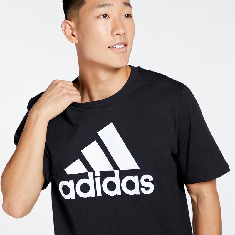  Logo-ul adidas