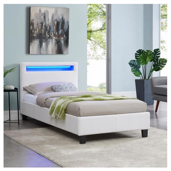 Cama de solteiro LUCENO com LED, 90x190 cm, estrado de ripas, cabeceira confortável e estofamento em tecido sintético branco.