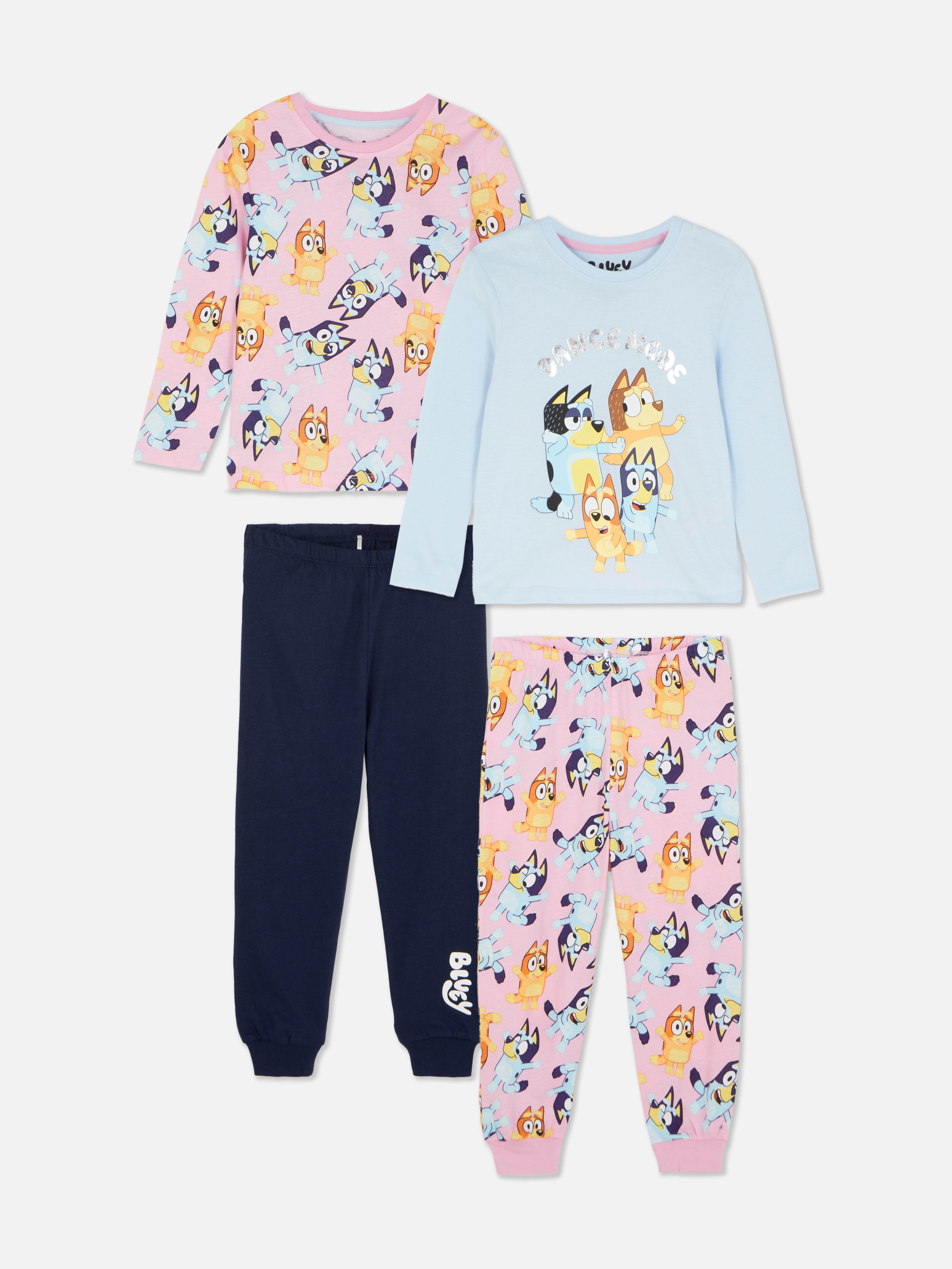 Bluey-Pyjamas mit Aufdruck, 2er-Set: Zwei lange Pyjamas mit Aufdrucken der Bluey-Figuren