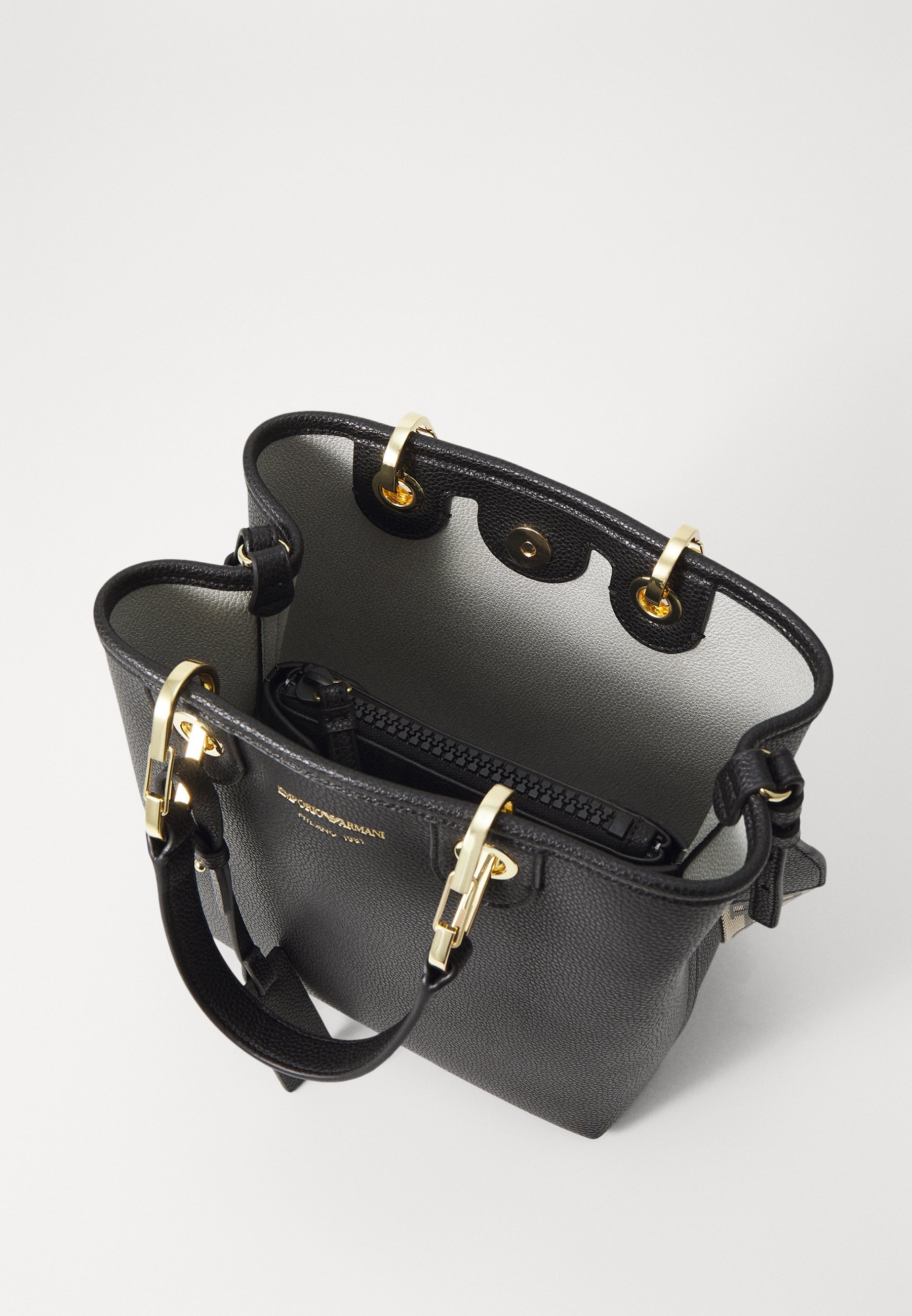 Emporio Armani MY SIZE VERTICAL SET - Kabelka - čierna