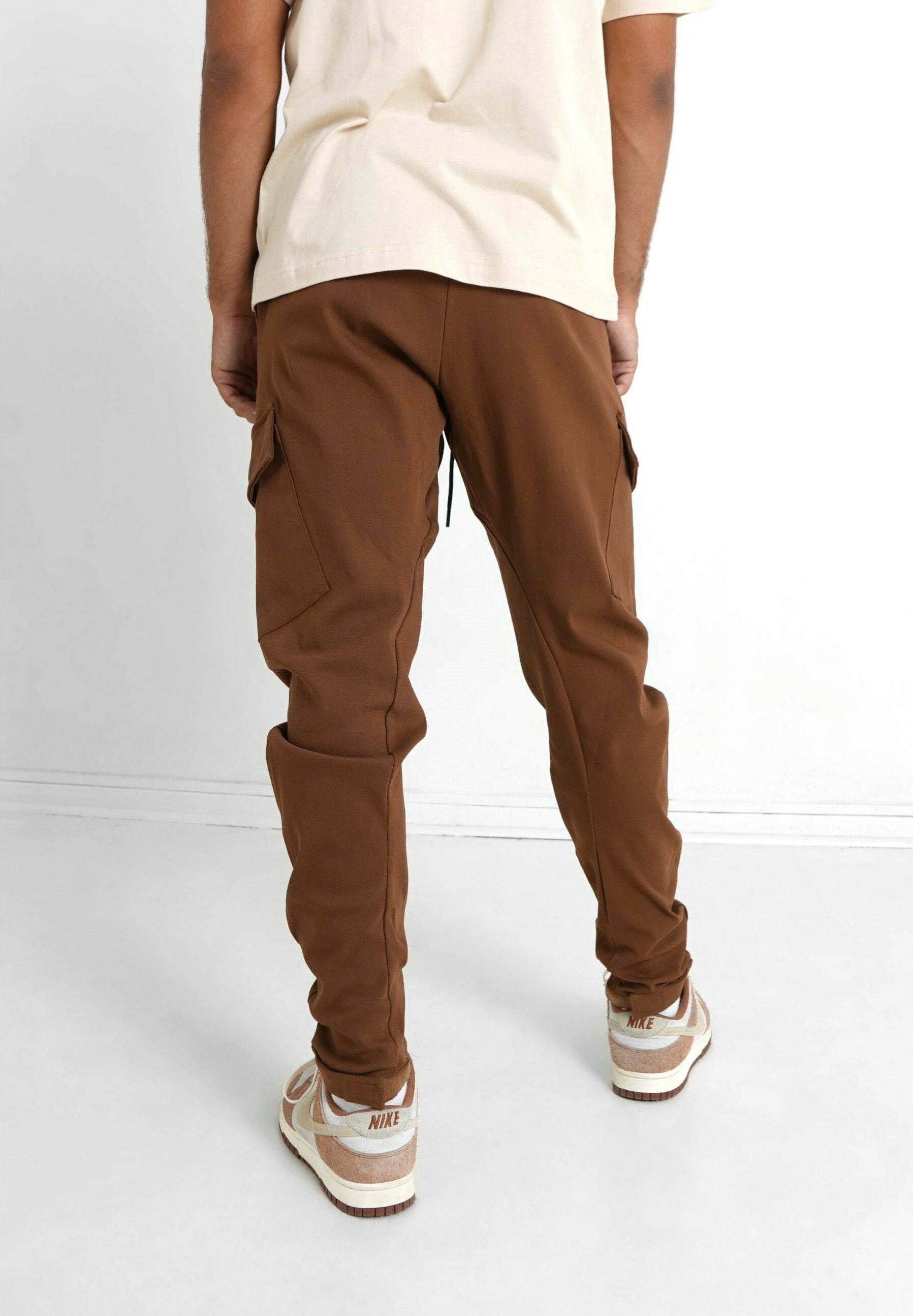 Cargo broek van Sixth June - donkerbruin