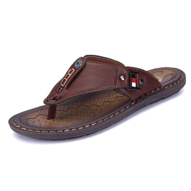 Chaussures décontractées pour hommes de haute qualité, tongs en cuir, sandales de plage, pantoufles d'été pour hommes, chaussures à lattes, grandes tailles