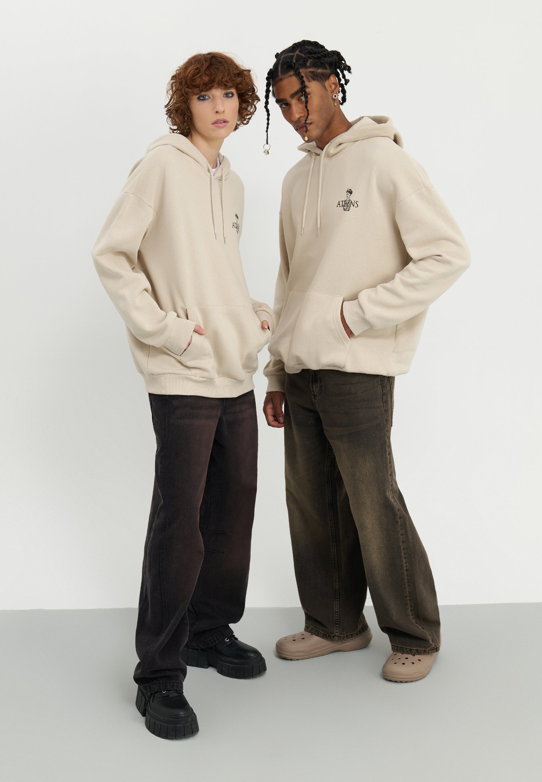 YOURTURN UNISEX - Felpa con cappuccio - bianco sporco